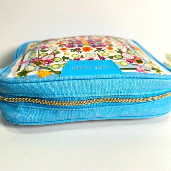 Estée Lauder X Amba Locke Limited Edition Light Blue Zip Around Cosmetic Bag NEW - Picture 10 of 10